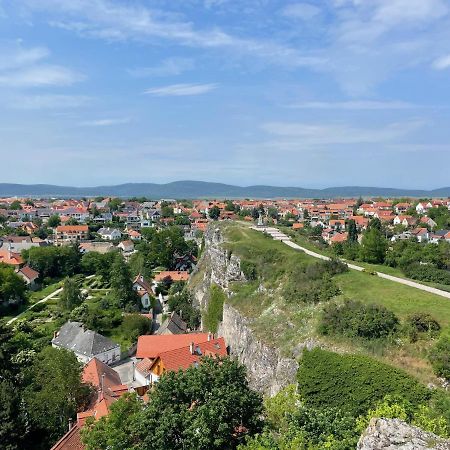 Ruttner Suite Veszprem Exterior photo