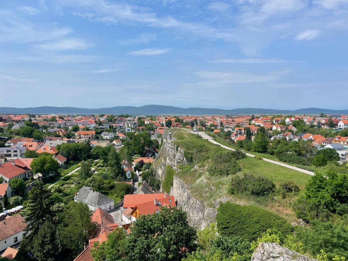 Ruttner Suite Veszprem Exterior photo